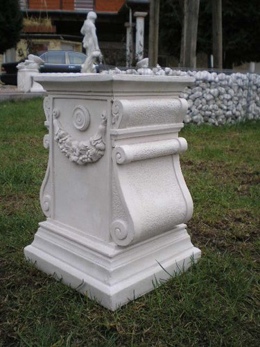 Sockel säule für - säule, figuren